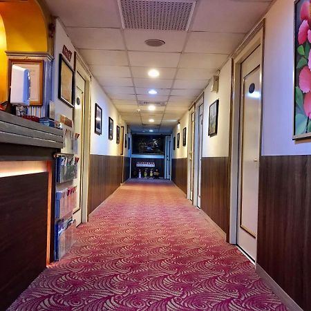 One Plus One Hotel Tajpej Zewnętrze zdjęcie