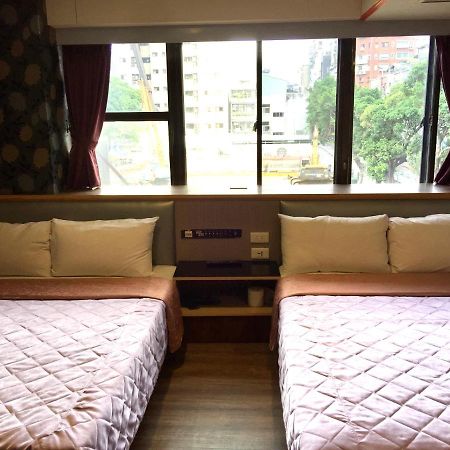 One Plus One Hotel Tajpej Zewnętrze zdjęcie